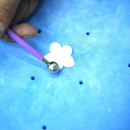 Коврик для моделирования сахарных цветов из мастики Коврик для моделирования сахарных цветов из мастики